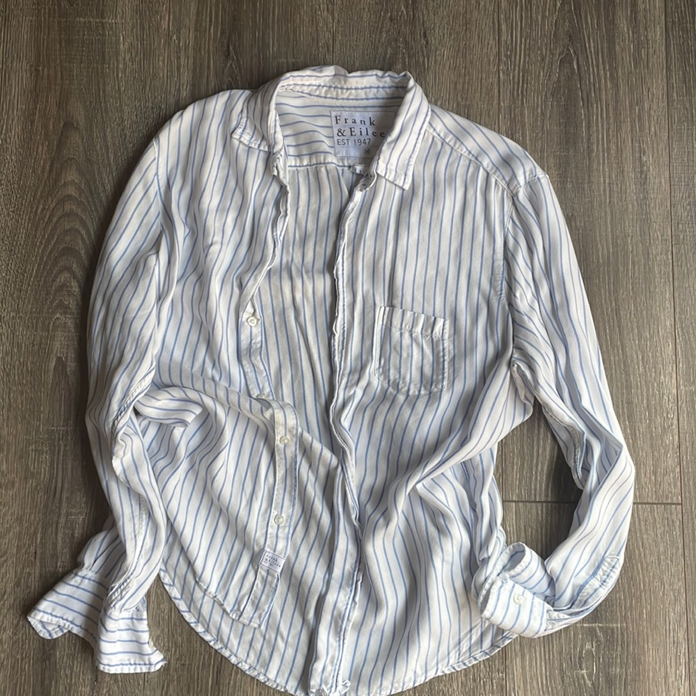 Frank & Eileen Button Down